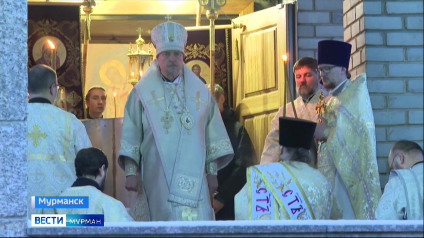 Свет во тьме полярной ночи: митрополит Митрофан обратился к северянам с Рождественским посланием