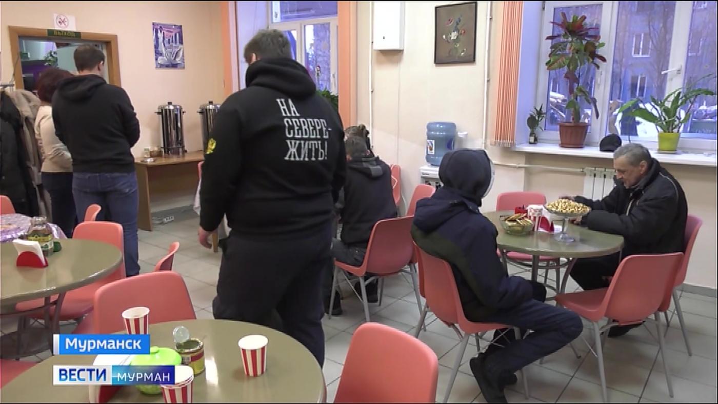 Мурманчане в пунктах поддержи продолжают оказывать помощь друг другу в условиях блэкаута